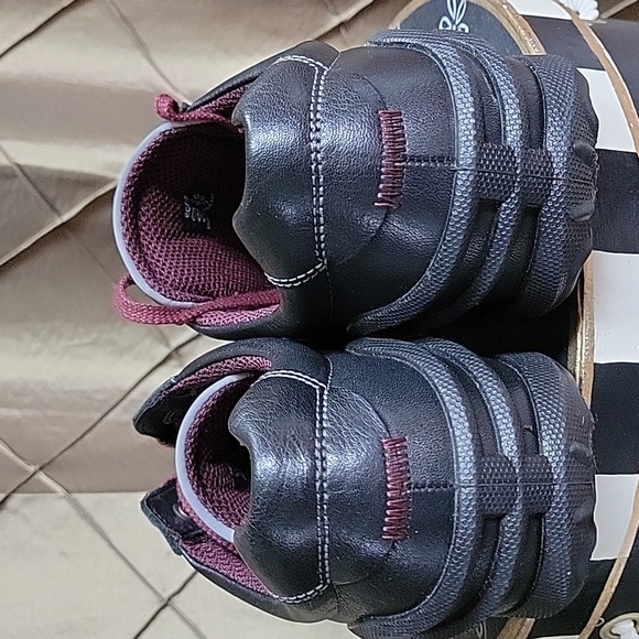 EUC- Ecco Unisex Leather Wingtip Lace Up Sneakers - Picture 6 of 11